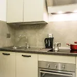 Largo Leopardi Modern Apartment