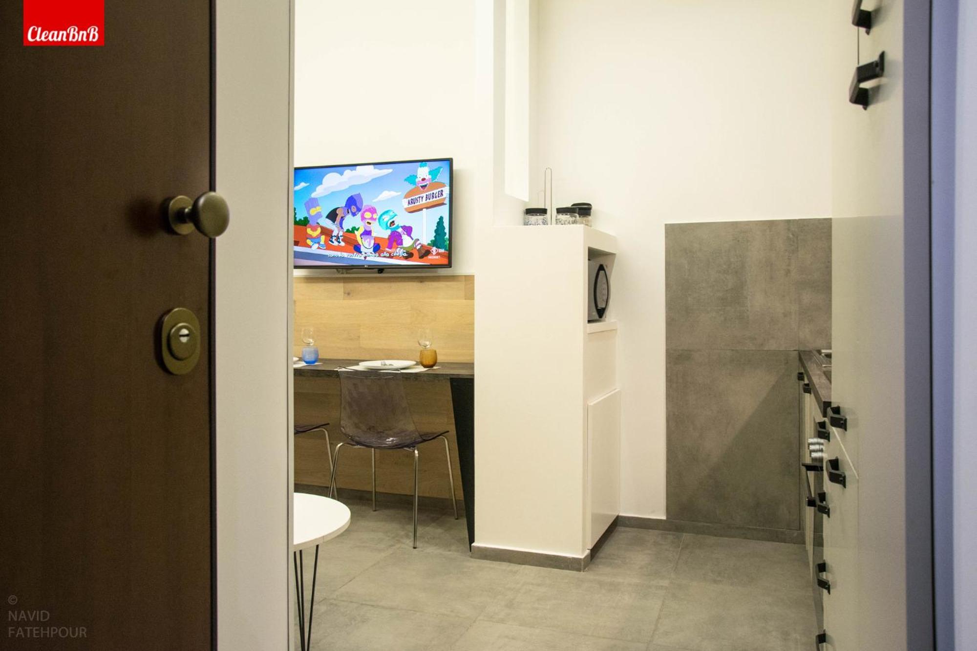 Largo Leopardi Modern Rom